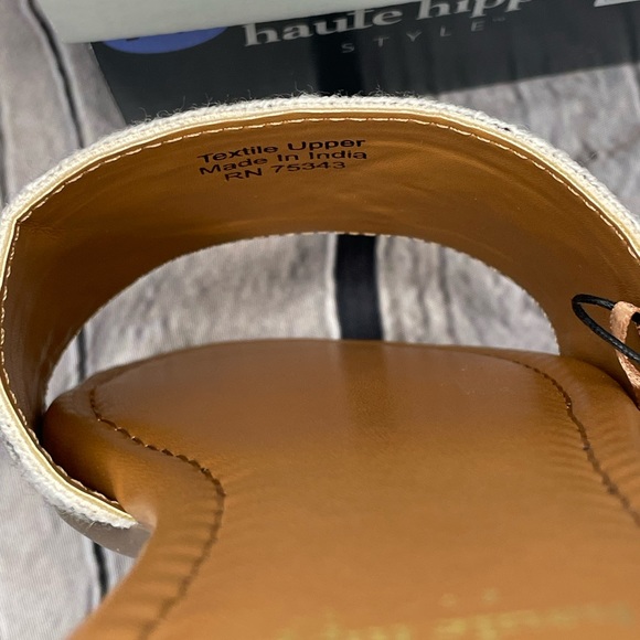 NWT Haute Hippie Black Aztec Embro Sandals - Picture 5 of 7